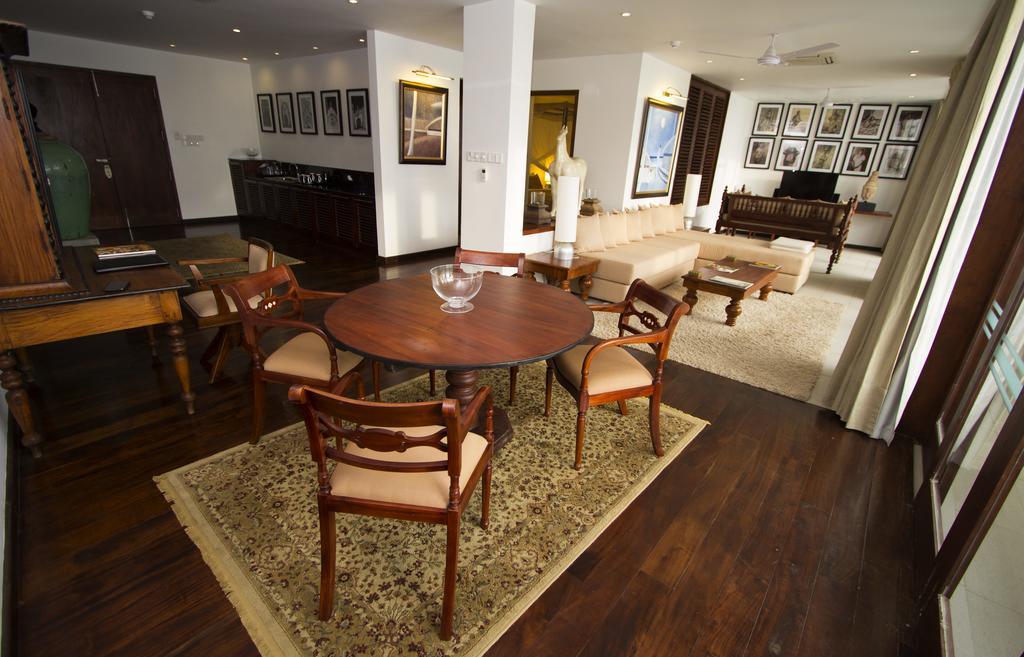 Michelle Boutique Hotel บาลาปิตียา ภายนอก รูปภาพ